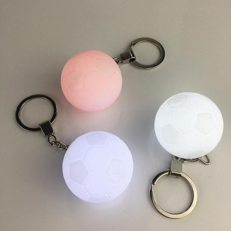 Přenosné Fotbalové Světlo S 3d Tiskem Keychain Barevná Led Noční Lampa Kreativní Dekorace Taštičky Na Baterie