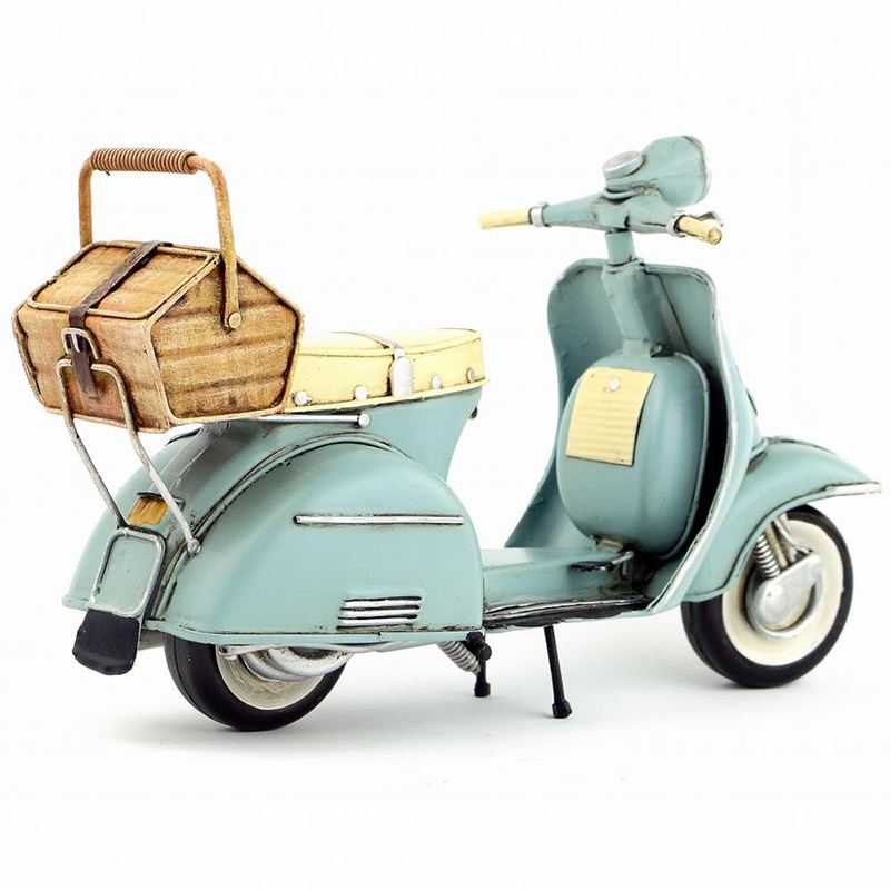 Ručně Vyráběný Motocykl Vespa Středního Pocínovaného Plechu Model 1965