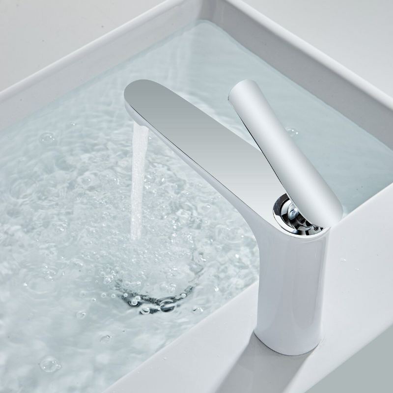 Luxusní Koupelnová Umyvadlová Baterie Směšovací Armatura Se Studenou Vodou Zlatá Leštěná Rukojeť Mosazná S Jednou Rukojetí